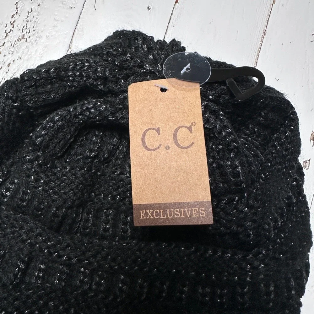 CC Exclusives Black Silver Speckle‎ Knit Beanie Hat